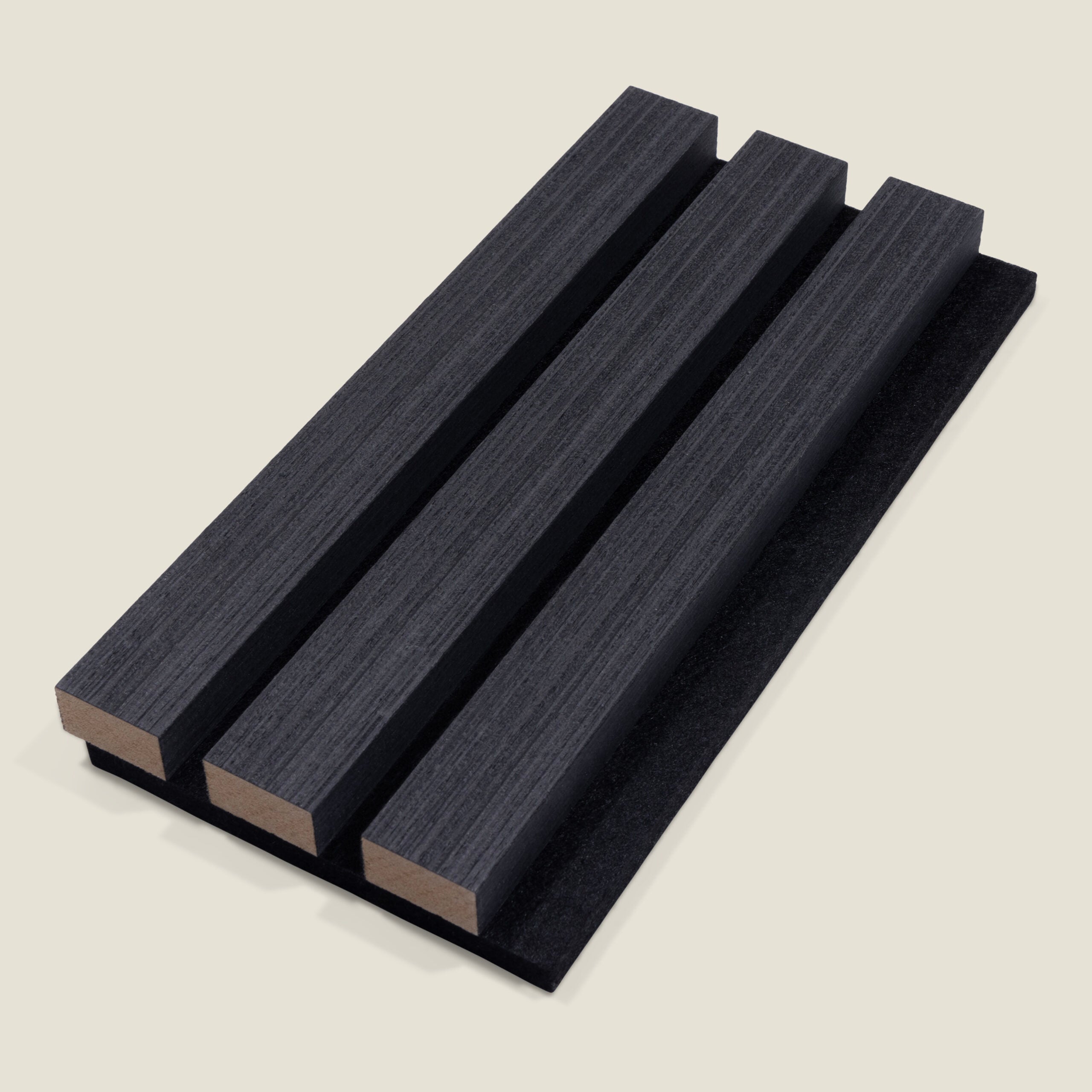Échantillon de bois de chêne noir Akupanel