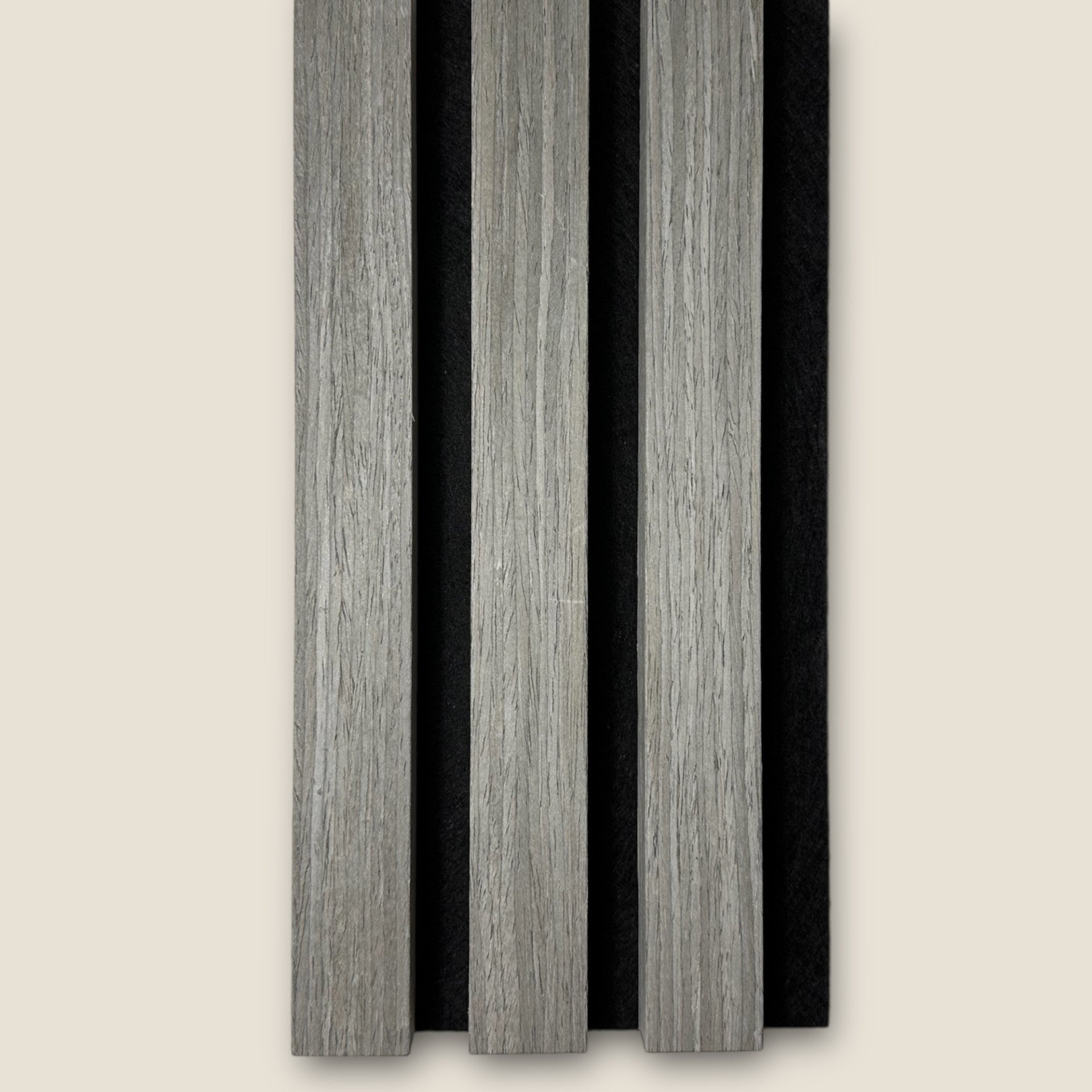 Échantillon de bois de noyer gris Akupanel